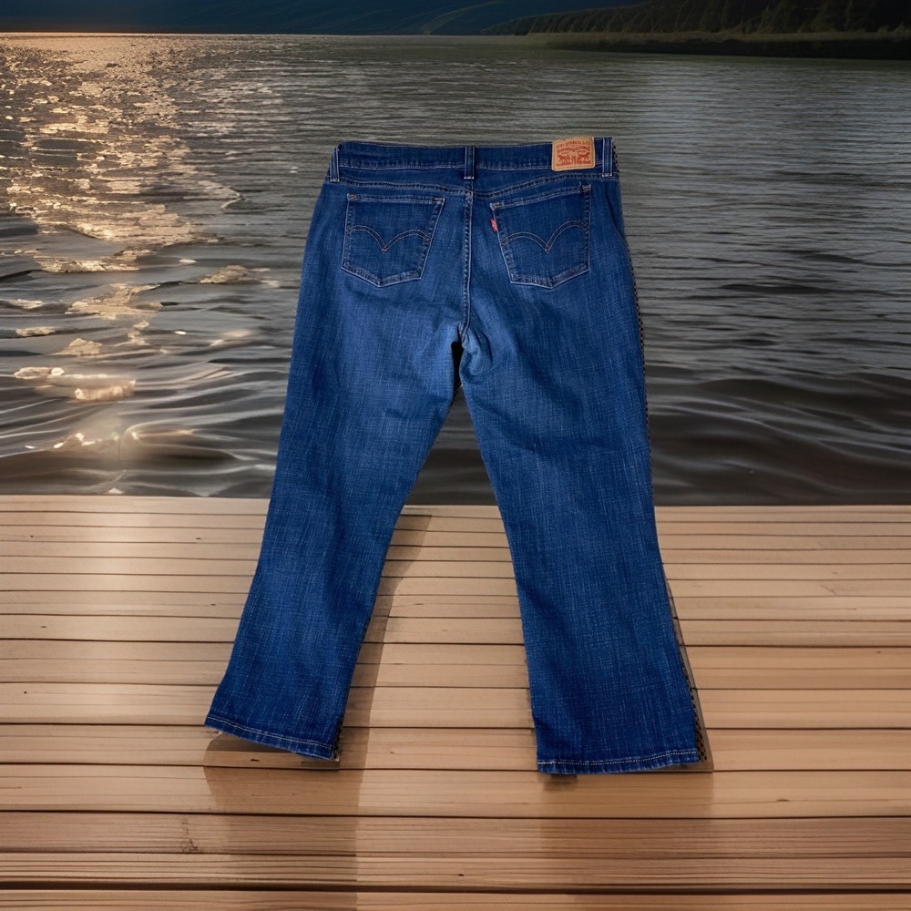 Levi's Curvy Capri Jeans Womens 31 Dark Wash